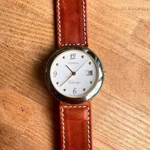 Breil ladies gold tone brown leather dress watch NEW BATTERY